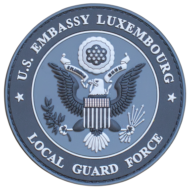 US-Botschaft Luxemburg - Wachdienst Wappen der US-Botschaft in Luxemburg, mit Adler und Wappeninsignien.