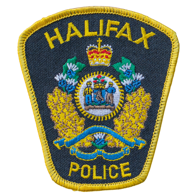 Abzeichen der Halifax Police mit Krone, Blumen und Wappen.