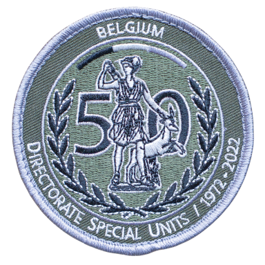 Abzeichen der belgischen Direktion für Sondereinheiten, 50 Jahre, mit Statue und Lorbeerkranz.