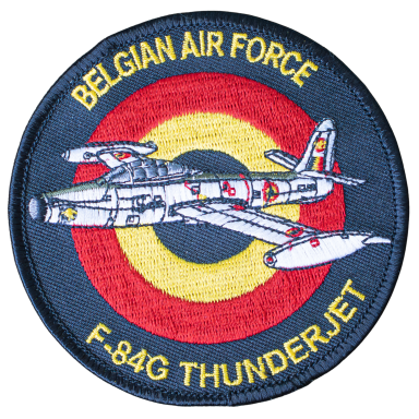 Abzeichen der belgischen Luftwaffe mit F-84G Thunderjet in der Mitte.